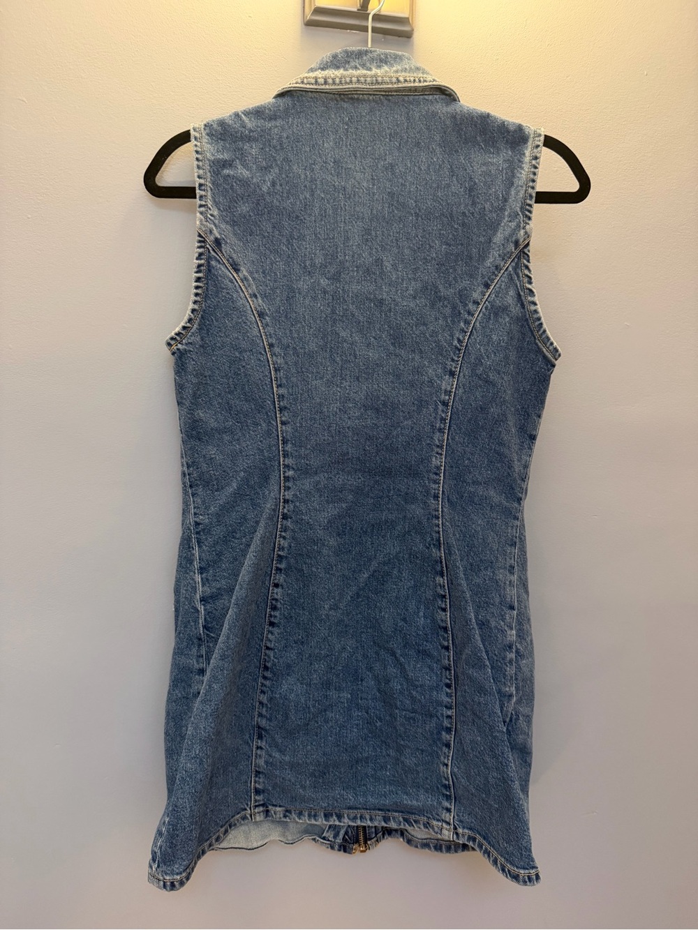 ZARA Light Blue Sleeveless Denim Zip-Front Dress - Picture 2 of 2